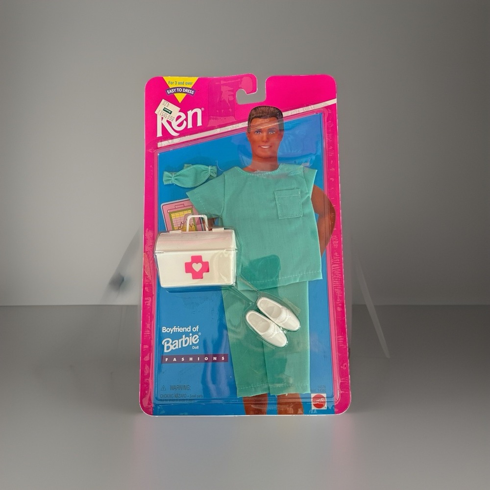 Vintage N1P 995 Ken Doctor Surgeon Outfit Scrubs Mattel 14378 Career Fashion